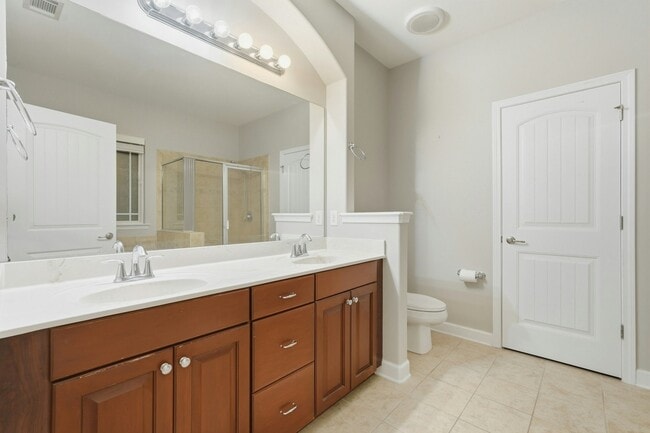 Foto del edificio - 218 Byron Dr