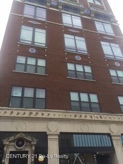 Primary Photo - 217 S Locust St