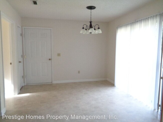 Building Photo - 3 br, 2 bath House - 219 Lakeside Drive
