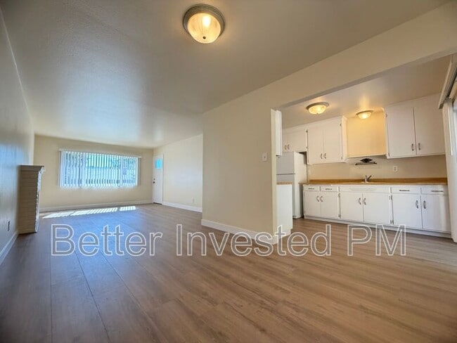 Foto del edificio - 206 Rosemary Ln