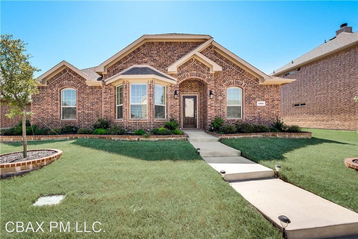 Primary Photo - 4 br, 2 bath House - 1321 Crescent Cove Drive