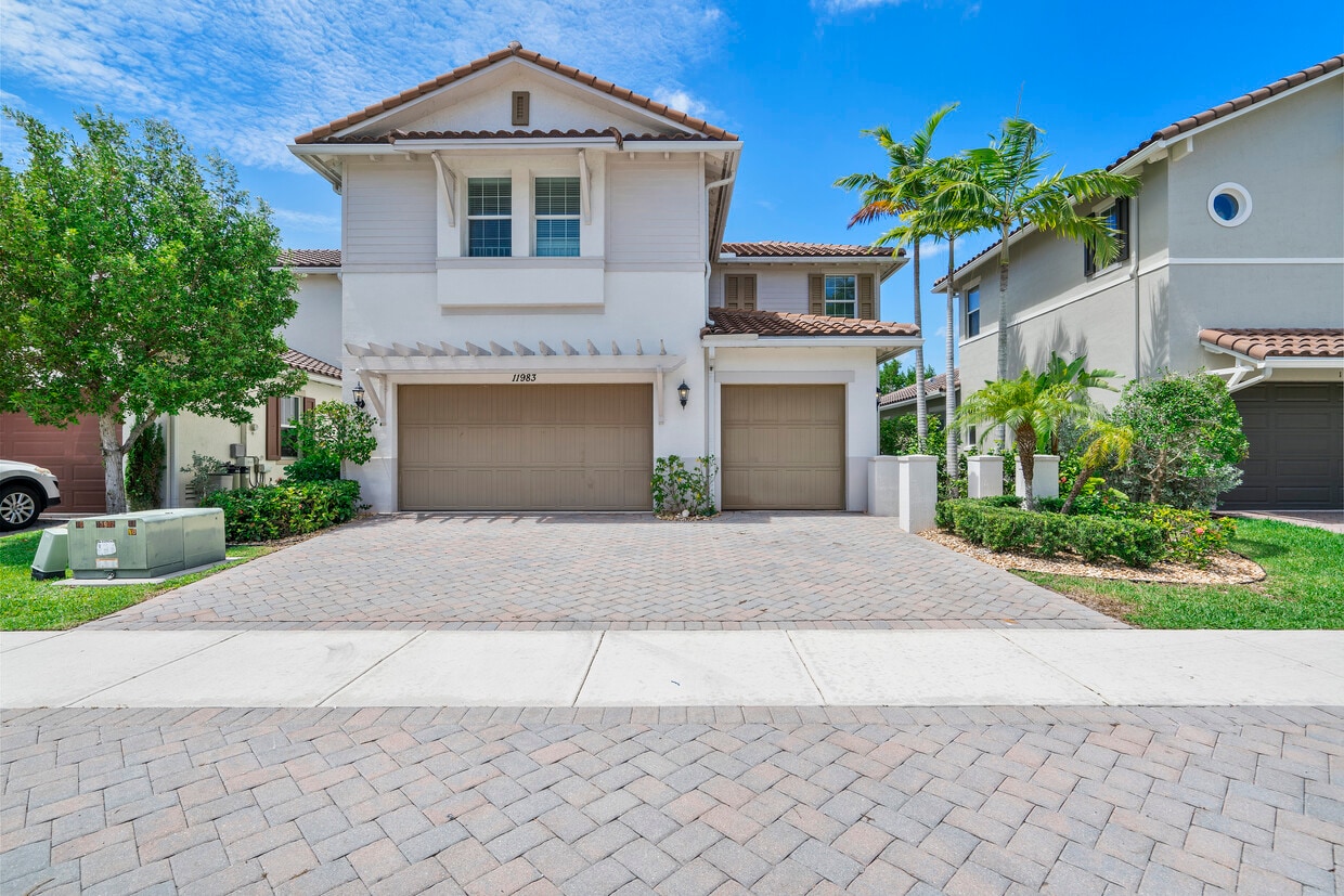 12055 NW 83rd Pl, Parkland, FL 33076 House Rental in Parkland, FL