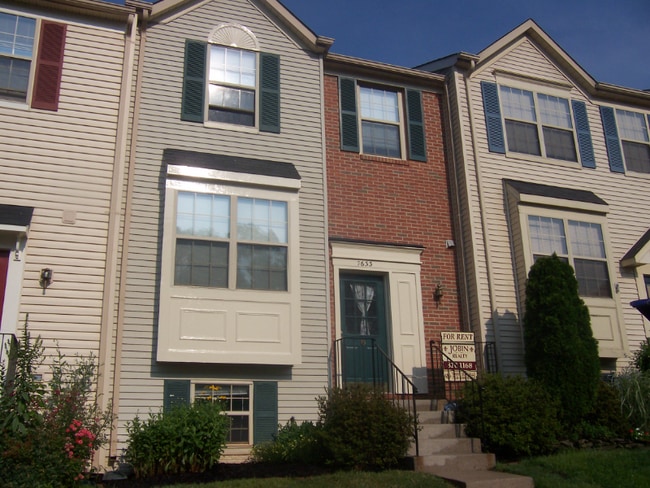 Photo - 7633 Chadds Landing Way Townhome