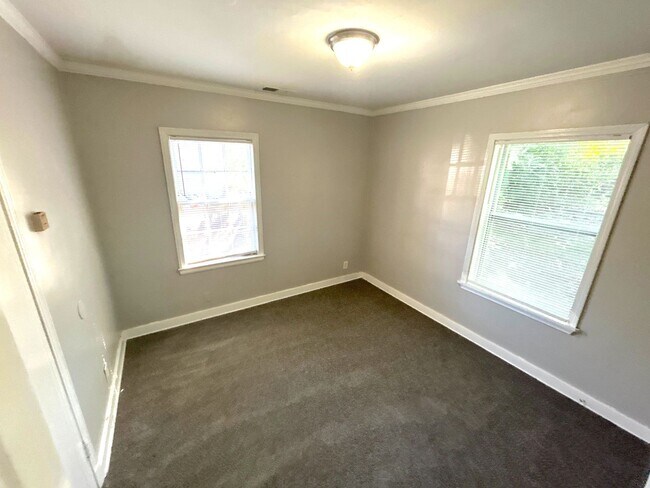 Building Photo - 3113 Ruby Ln