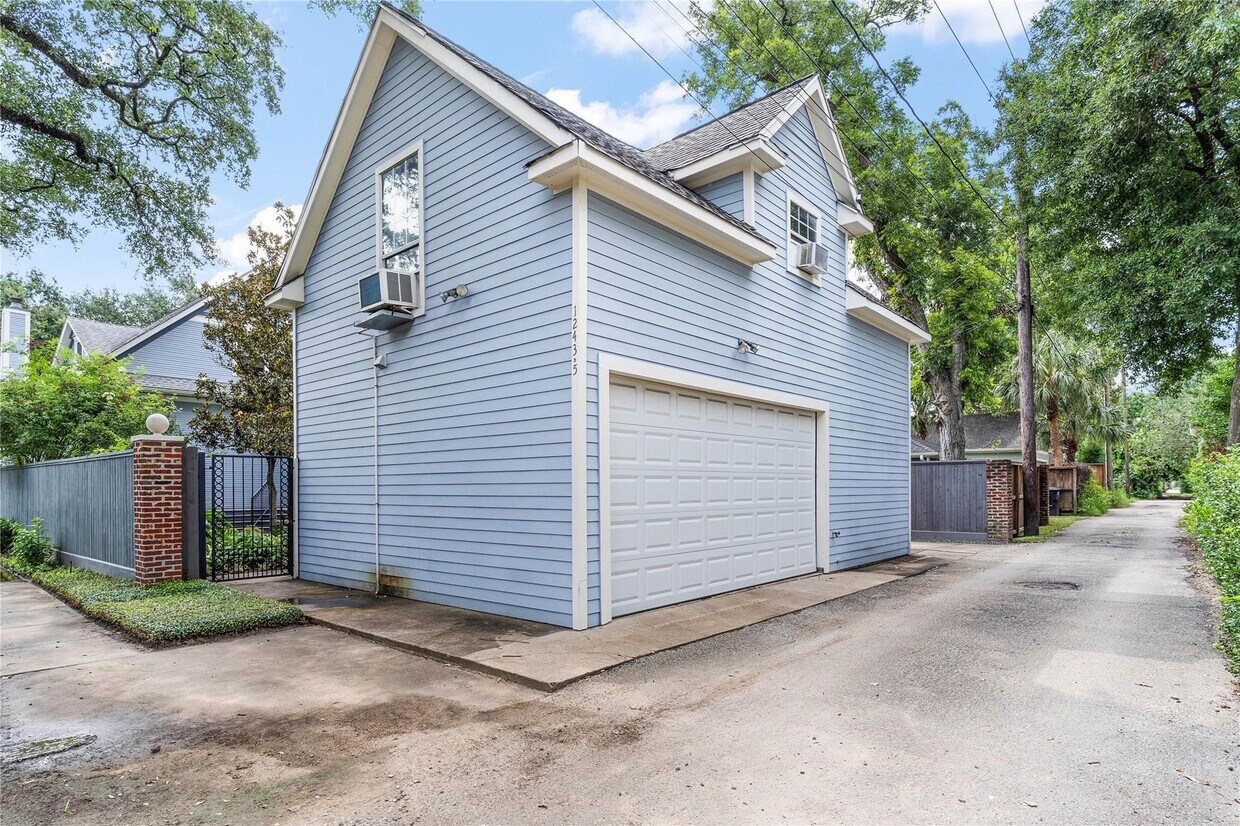 Foto principal - 1243 Ashland St