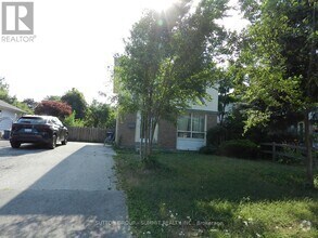 Building Photo - 10 Baldoon Rd