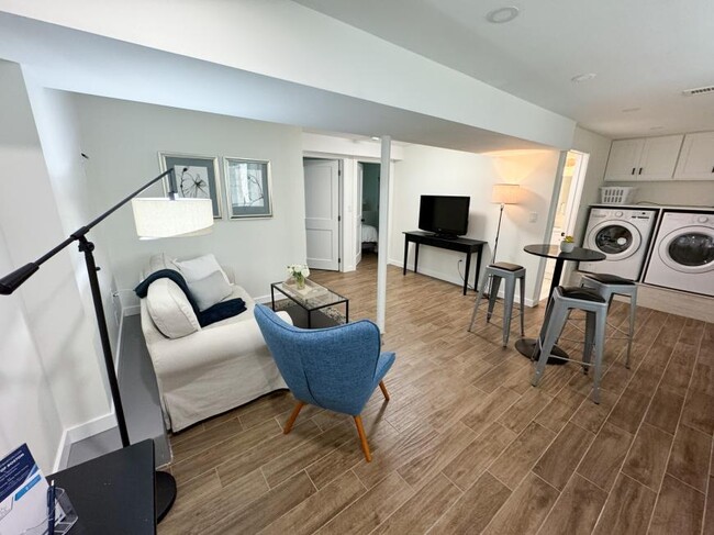 Building Photo - 3 bedroom in Brighton MA 02135