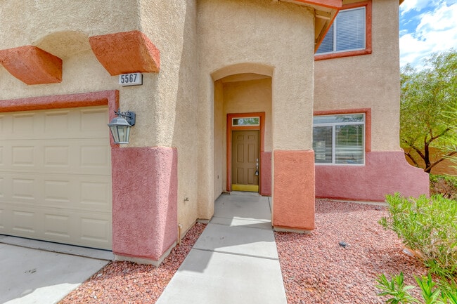 Building Photo - 5567 Cortu Ave