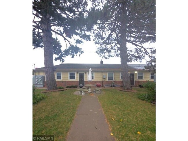 Foto del edificio - 656 Cleveland Ave S