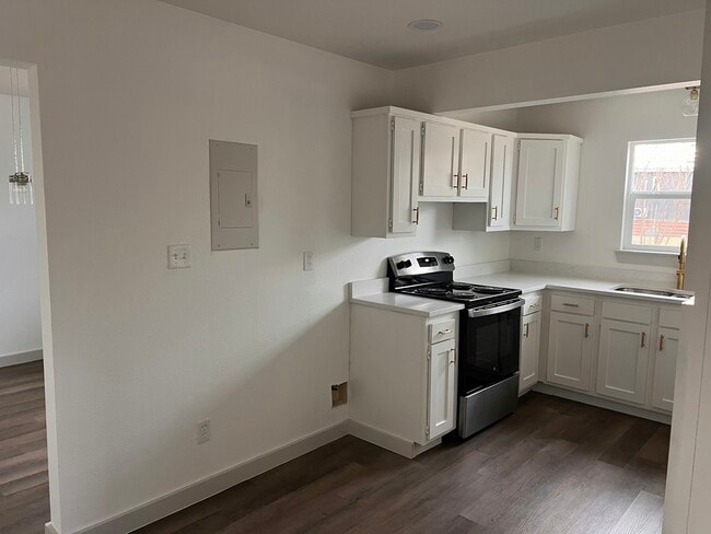 Foto del edificio - 5619 Cold Water Trail