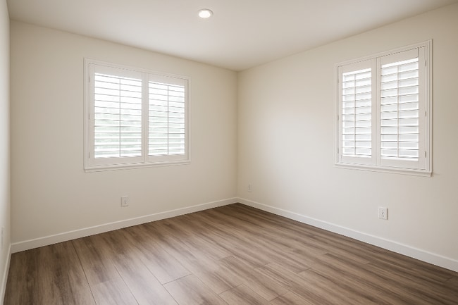 Foto del edificio - 1431 Columbia Ave