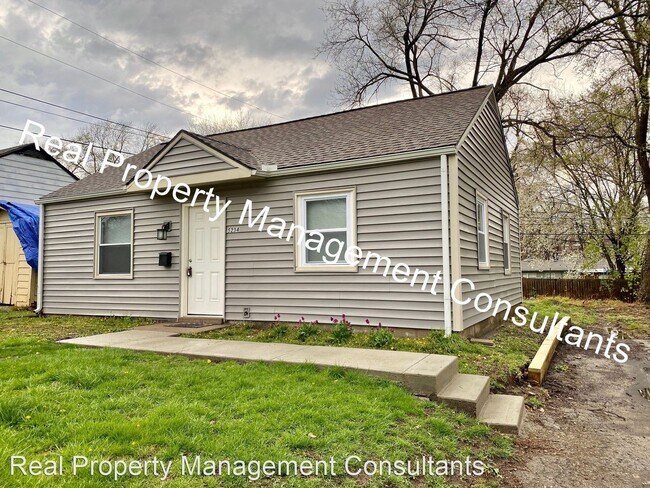 Building Photo - 3 br, 1 bath House - 5234 Woodend Ave