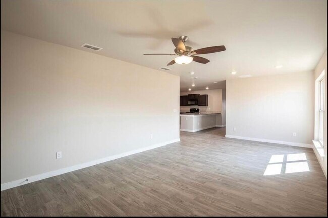 Building Photo - 14403 Avenue X