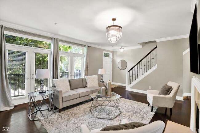 Foto del edificio - 529 E New York St