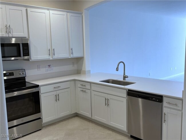 Building Photo - 2176 Dragonfruit Wy
