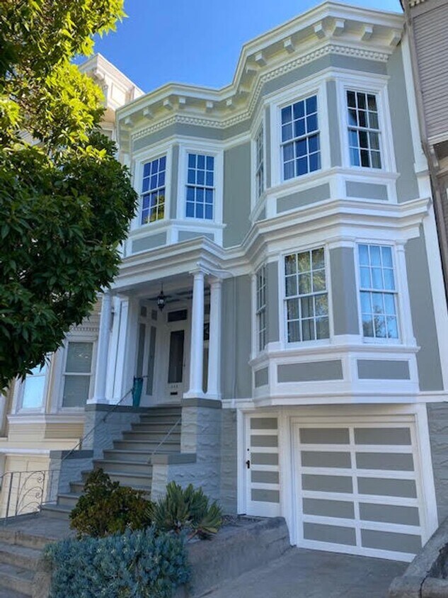Foto principal - 2BR PLUS /1BA Prime Potrero Flat w/Private...