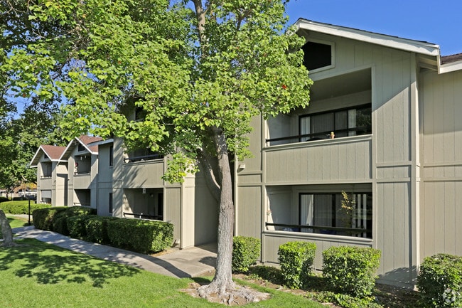 Building Photo - Sunset Ridge Apartments