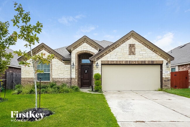 Building Photo - 4303 Bearberry Ave