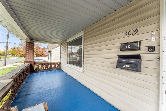 Foto del edificio - 5019 E 113th St