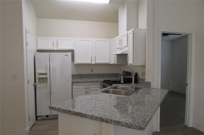 Foto del edificio - 2361 Taos Dr