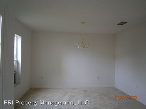 Foto del edificio - 309 Blake Ave