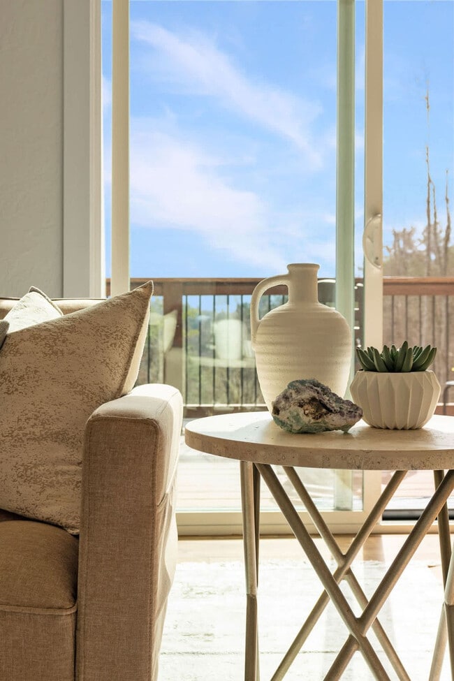 Foto del edificio - 928 Ditney Way