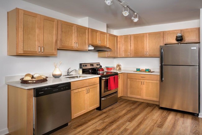 Cocina amplia - Metro Village Apartments