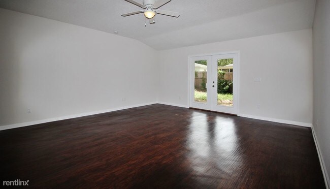 Foto del edificio - 4 br, 2 bath House - 4504 Jammes Rd