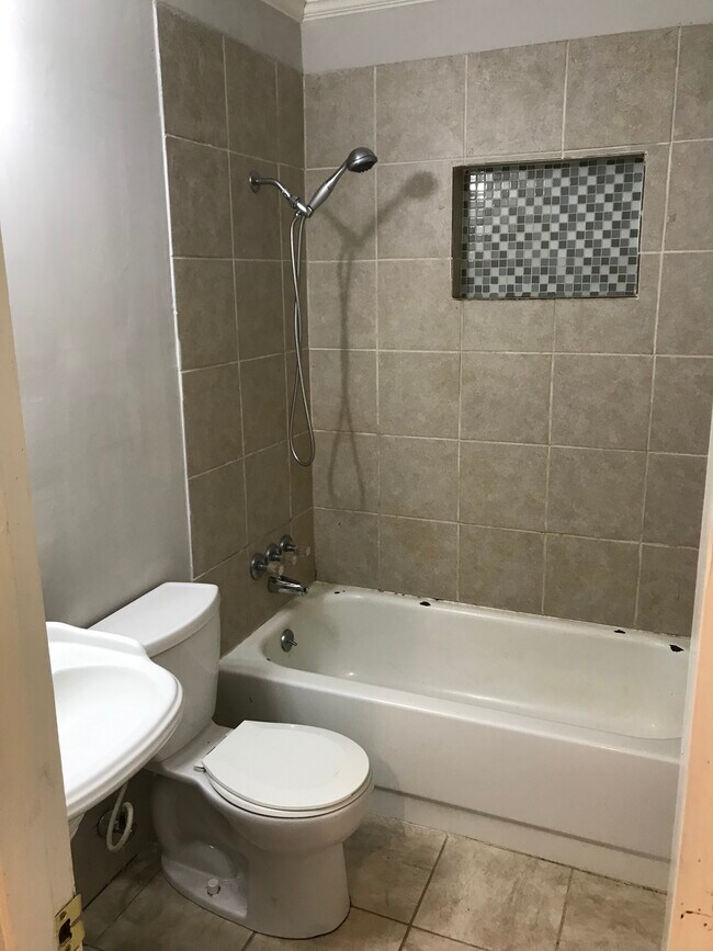 Foto del edificio - 4316 Nancy St