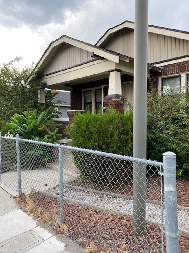 Foto del edificio - 62 S Wells Ave