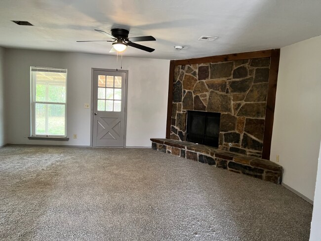 Building Photo - 4816 N Britton Dr