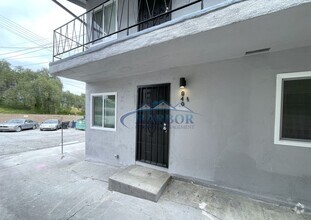 Building Photo - 846 1/2-842 W Sepulveda St