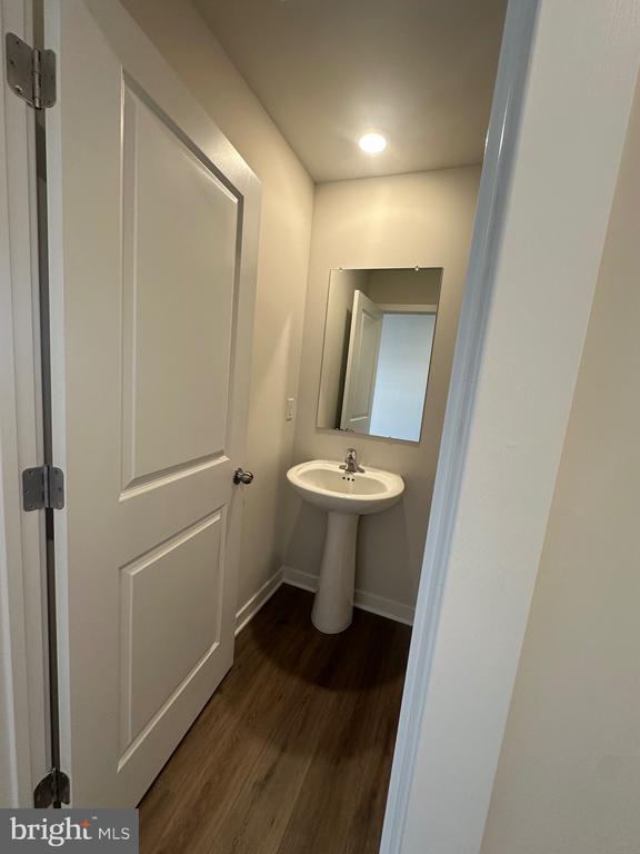 Building Photo - 1 Atkins Dr