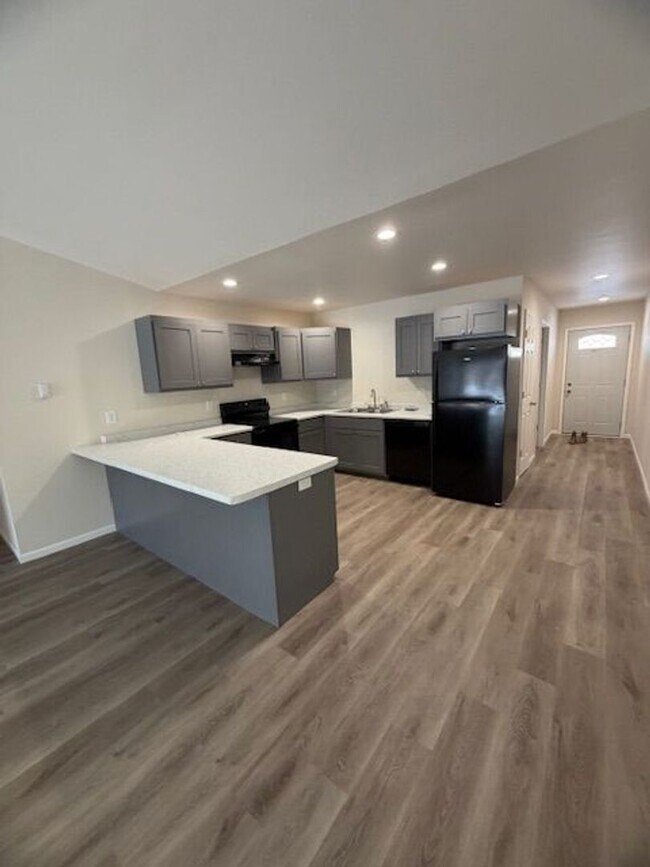 Building Photo - 8339/8341 3rd St