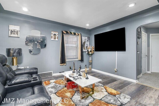 Foto del edificio - 3 br, 1 bath House - 14940 E State Fair St