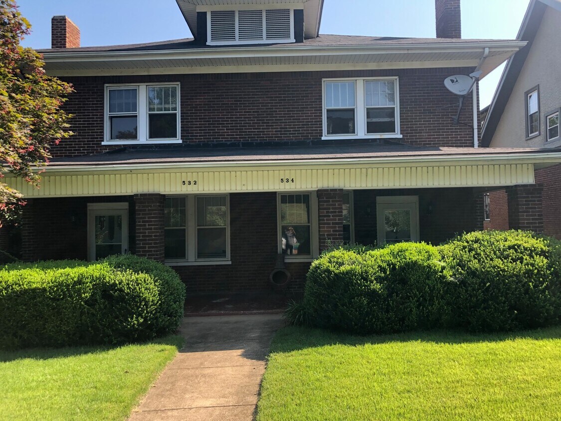 Foto principal - Wonderful 2 Bedroom 1.5 Bathroom