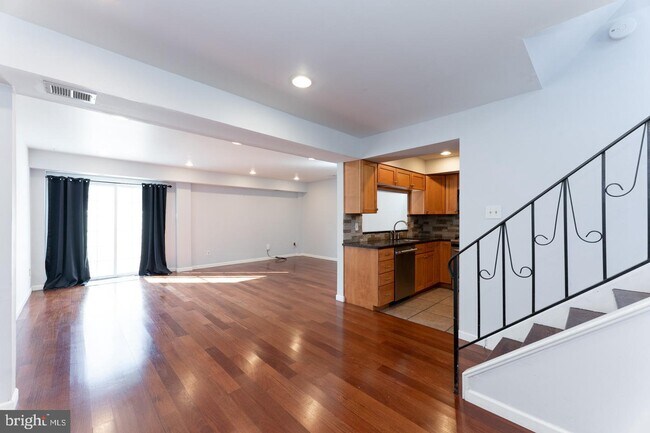 Foto del edificio - 2010 Green St