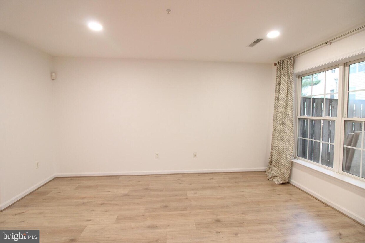 11508 Pittsford Glen Way, Silver Spring, MD 20904 Townhome Rentals in