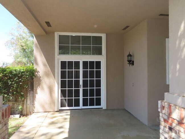 Building Photo - 41152 Promenade Chardonnay Hls