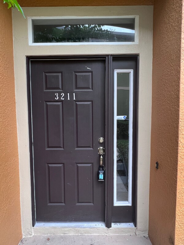 Foto del edificio - 3211 Pine Oak Trail