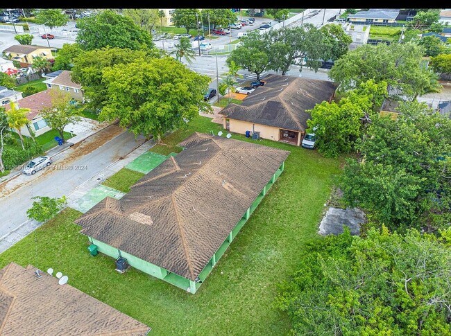 Building Photo - 2320 NW 52nd St