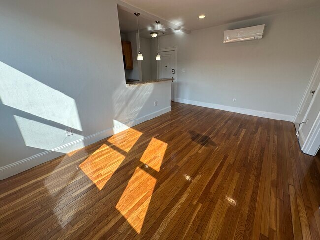 Foto del edificio - 130 Highland Ave