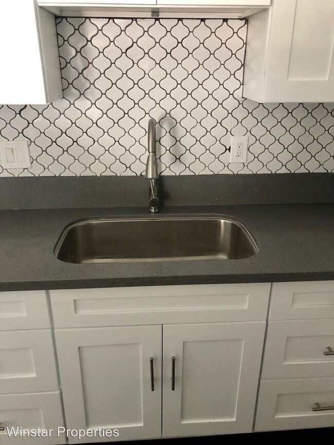 Building Photo - 6555 La Mirada Ave