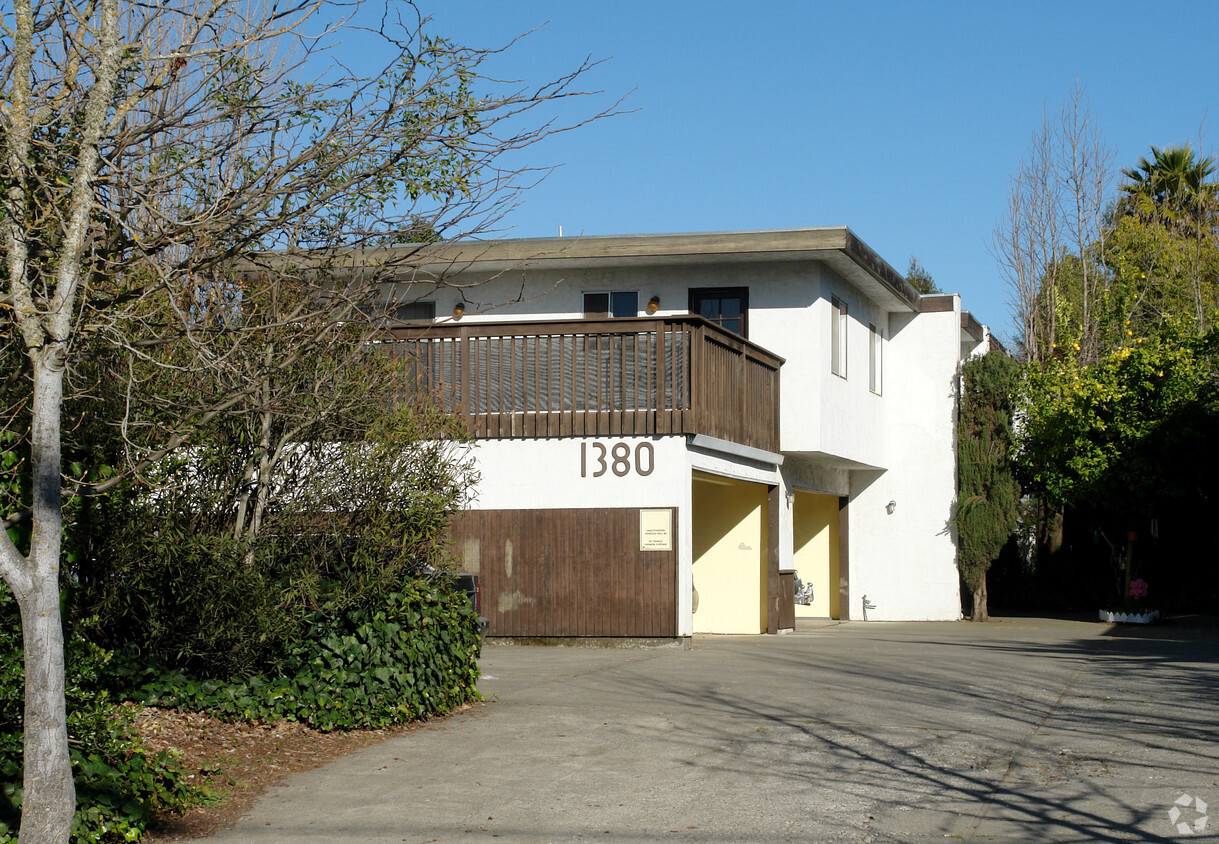 Foto del edificio - 1380 Wright St