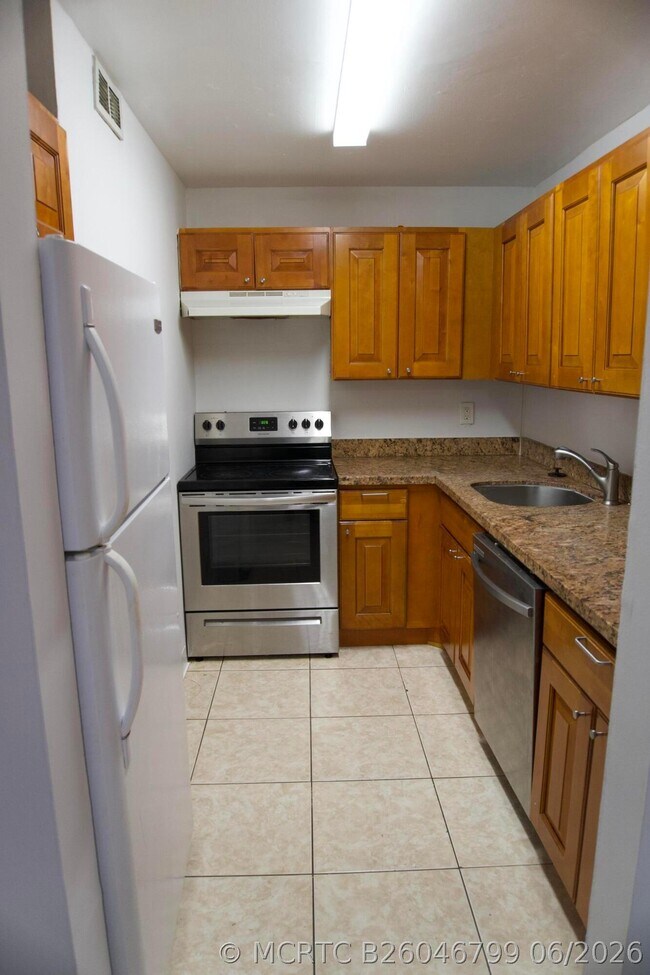 Foto del edificio - 2840 NE 14th St