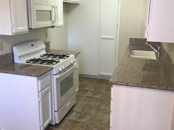 Foto del edificio - 245 W Tujunga Ave