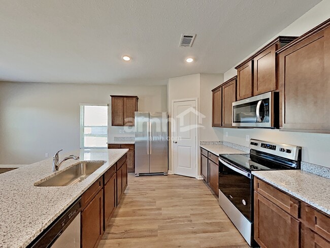 Foto del edificio - 3430 Ridge HillPkwy