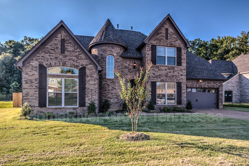 Primary Photo - 5035 Forest Oasis Ln