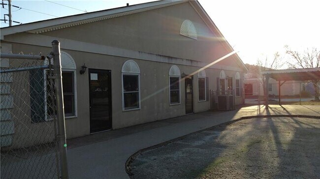 Building Photo - 3180 Atlanta Hwy