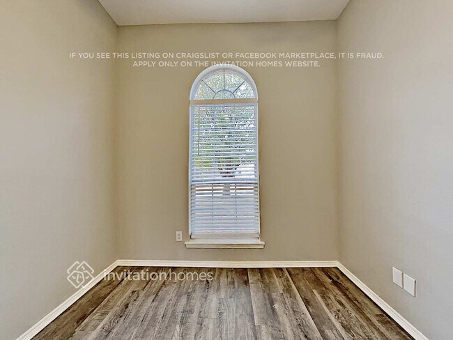 Building Photo - 224 Mulberry Ln